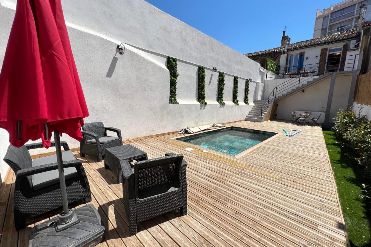 Ferienhaus Le Tropical Piscine Et Terrasse Centre-ville *